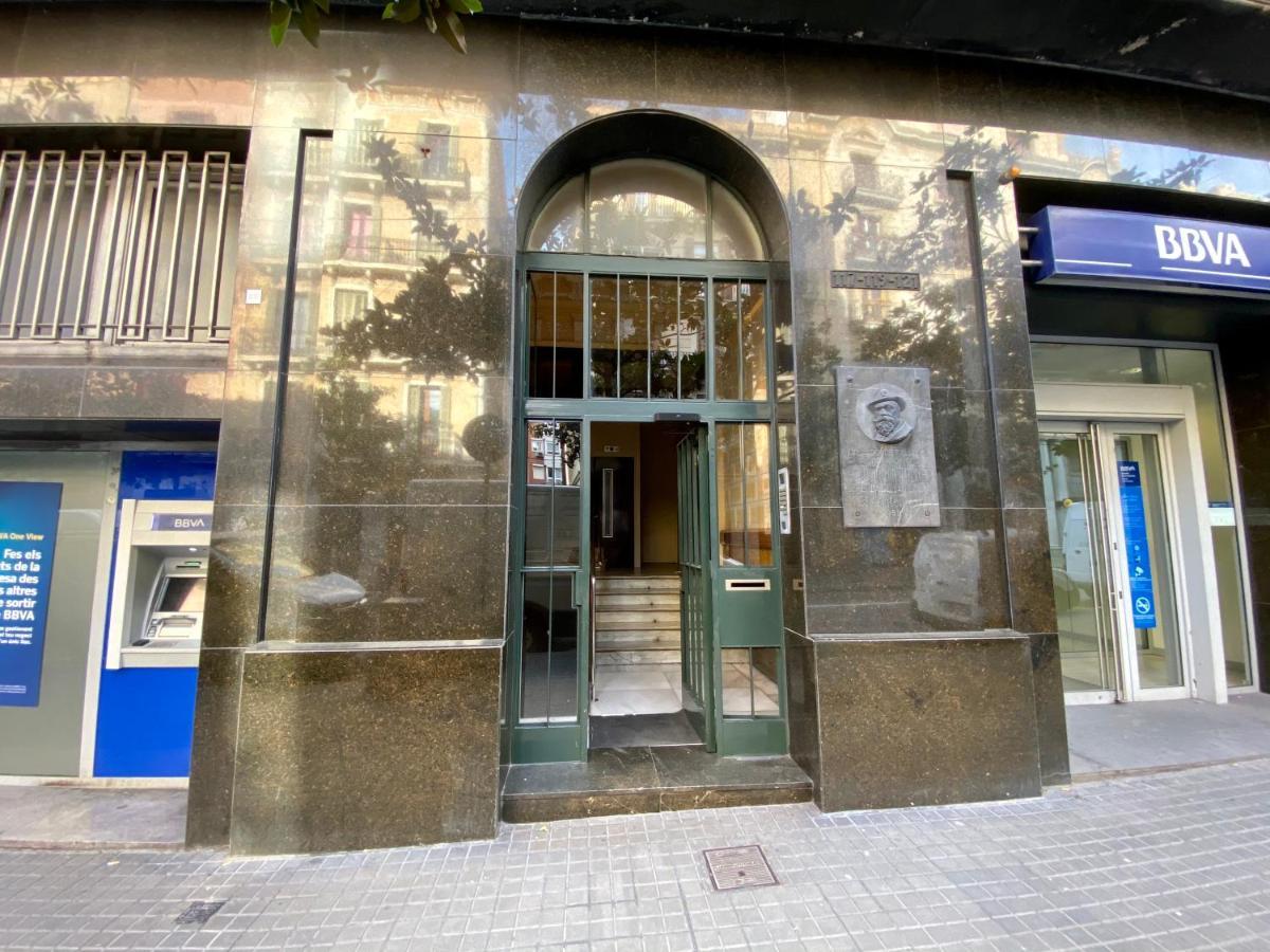 Barcelona Housing Recommend For Students Apartment Luaran gambar